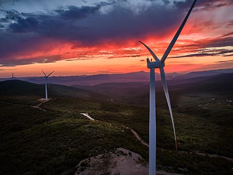 Phoenix Contact expands collaboration with Wölfel Winds Systems
