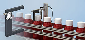 IO-Link fork and inductive sensors keep ketchup fresh