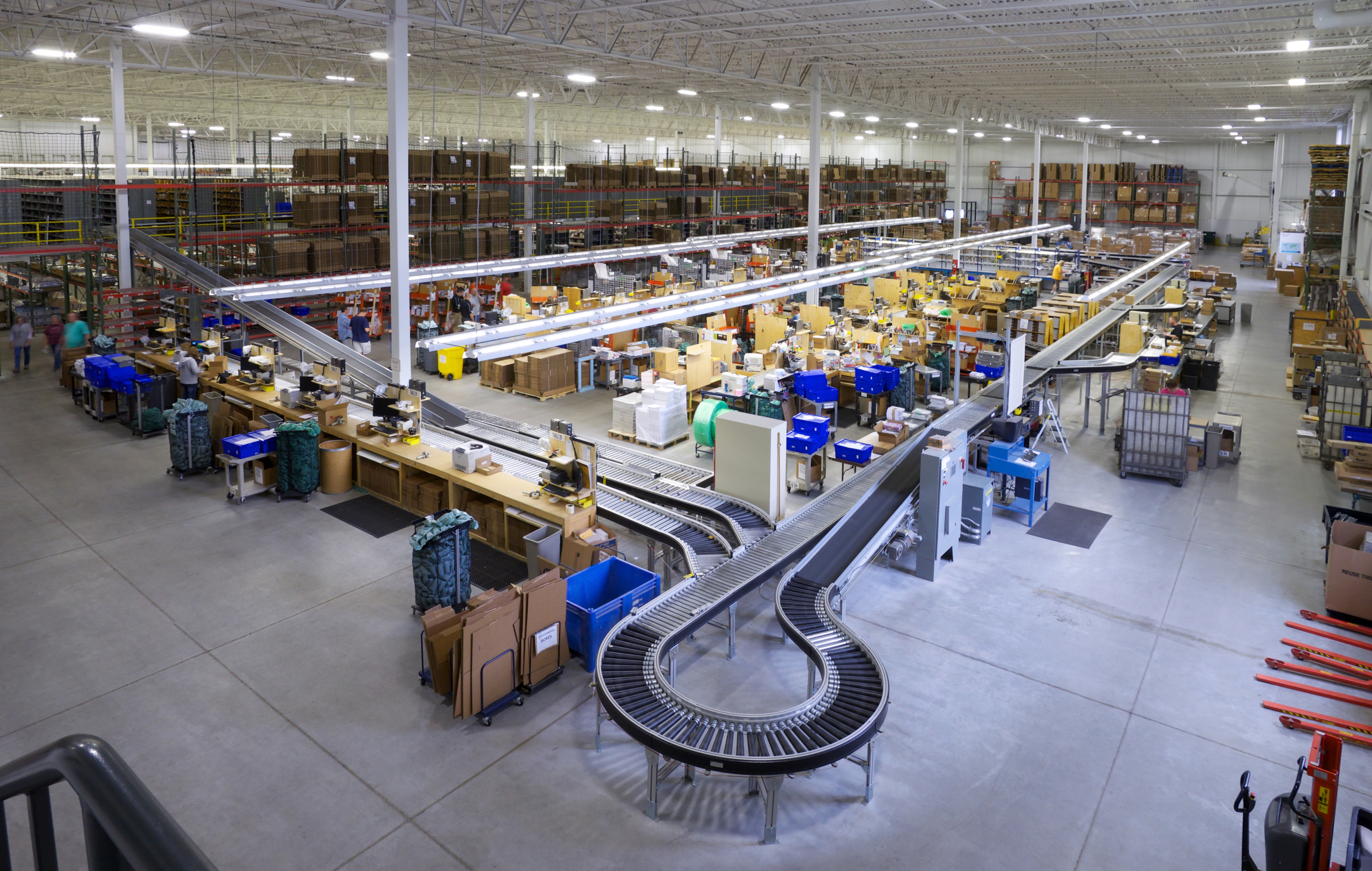 Hal Leonard chooses Interroll technology at new distribution facility