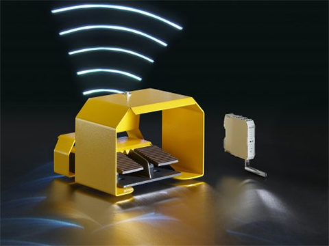 Wireless foot switches for welding stations and other heavy-duty applications