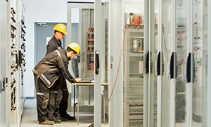 Emka swinghandle locking solutions for switch and control cabinets