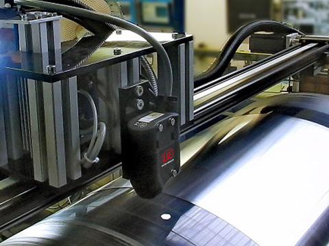 Colour sensors and measurement systems for surface finishing applications