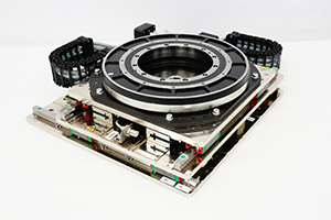 XY-rotary system for high precision clean room applications