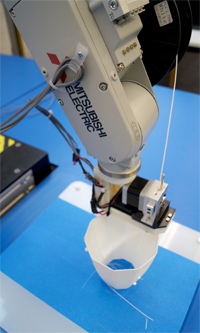 Six-axis robot turns 3D printing into an art form