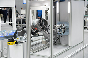 Cobot innovation resolves redeployment challenge