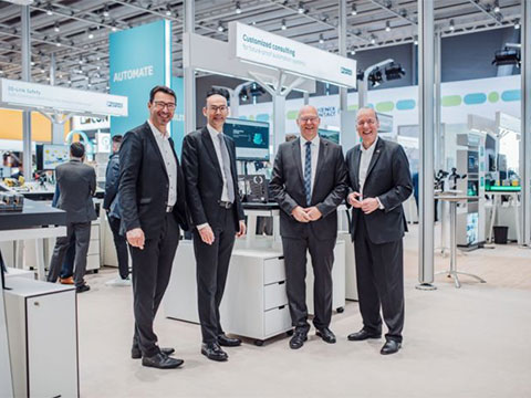 Festo and Phoenix Contact enter into strategic technology partnership