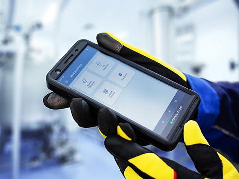 Intrinsically safe 5G smartphone from Pepperl+Fuchs