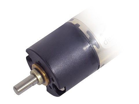 Compact spur gearing solution for enhanced infusion pump design