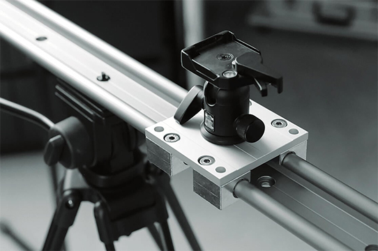 Build your own camera slide with Igus linear rails