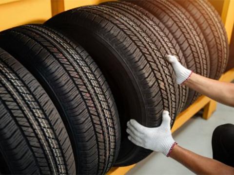 Tyre manufacturer saves almost €100,000 a year with NSK ball screws