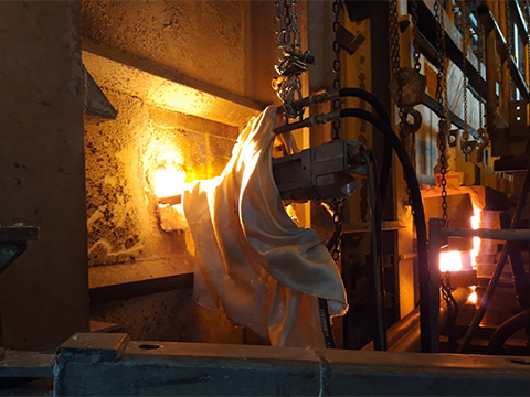 Enhance glass furnace heat-up with thermal imaging solutions