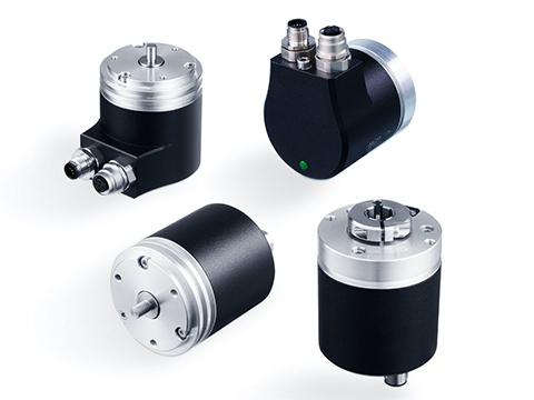 Safety encoder range for mobile machines