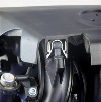 De-mountable vibration-free fasteners ensure a clear view