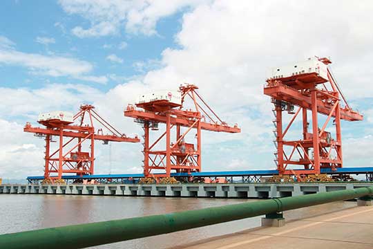 Drives for all crane applications