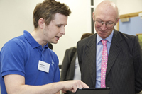 Reliance head of metrology meets Lord Prior at NPL event