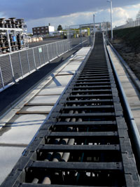 Profile roller energy chain P4 for fast, quiet movement