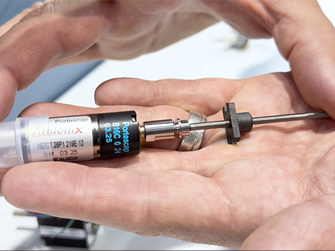 Versatility without complexity in medical technology