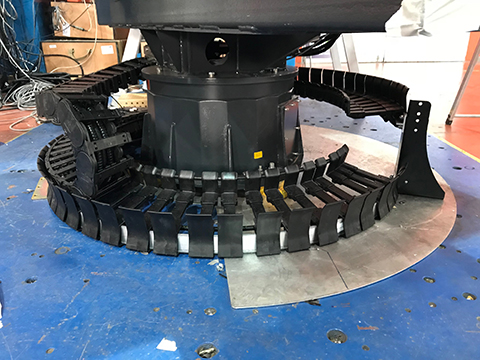 Moving energy made easy with Igus energy chains