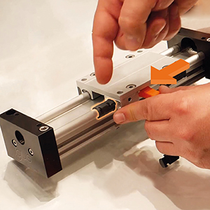 Change a drylin linear bearing in less than 30 seconds