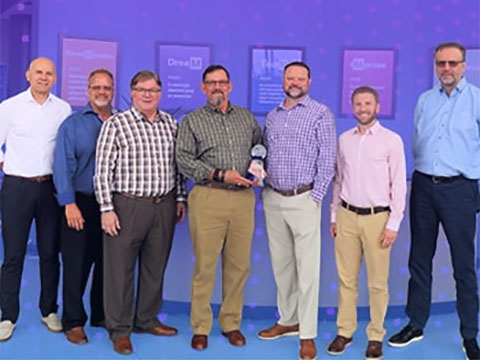 Mouser Electronics Named 2023 Distributor of the Year by Carlo Gavazzi