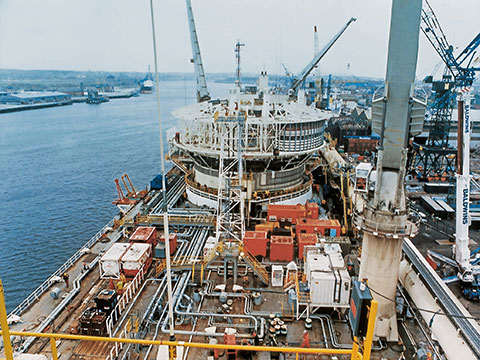 Cable carriers for offshore applications