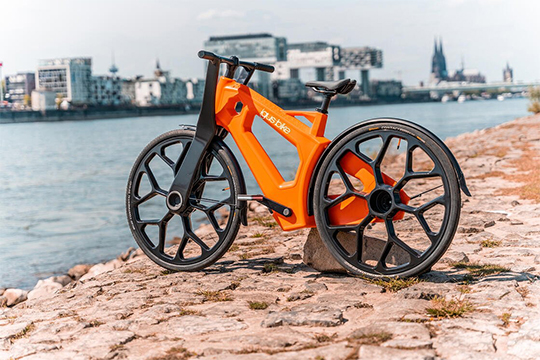 Igus unveils urban bike made from recycled plastic