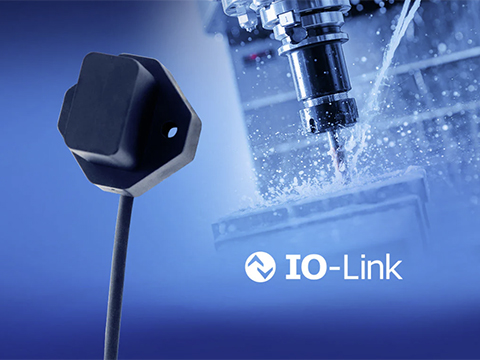 Precision monitoring of CNC tool changes