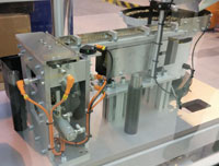 Inserts fed accurately to injection moulding machine