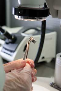 Correct handling maximises bearing operating life