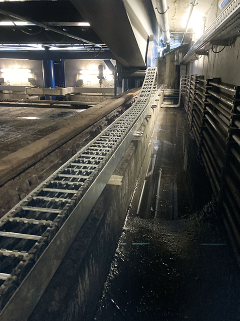 Cable carriers ensure problem-free bridge operation