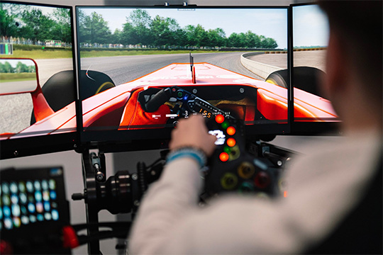 Greaves 3D and Igus take the lead to simulate motorsport