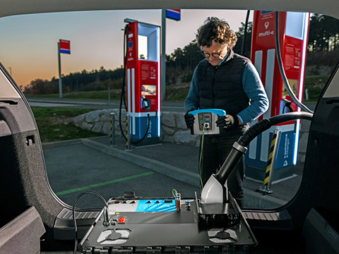 Ahead in the scramble for electrical vehicles
