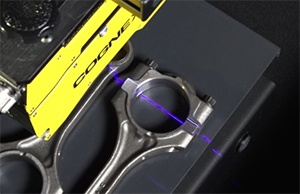 Improved 3D image processing with speckle-free blue laser