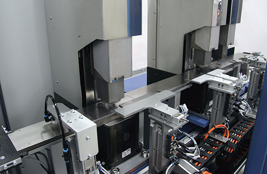 High precision servo press range extended