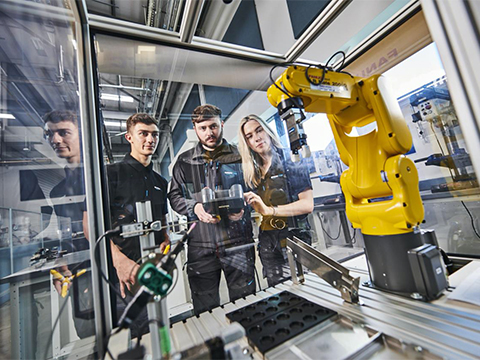 Technology adoption hubs and the future of UK manufacturing