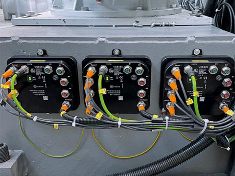 Out of the control cabinet: vibration diagnostics directly in the field