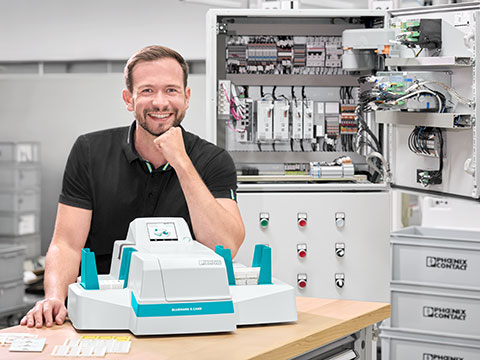 Efficient identification with the innovative UV inkjet printer