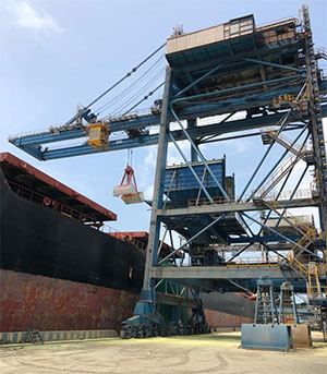 Stromag braking system helps Indian port crane keep materials flowing