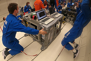 Students test Igus linear axes in near-zero gravity flights