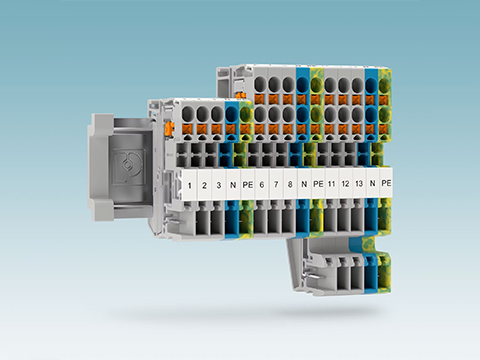 Convenient wiring of control cabinets with Push-X and Combi plug-in zone