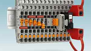 Safely separate signals in one terminal with two connection methods