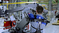 Comau MATE is the first EAWS-certified (ergonomic assessment work-sheet) exoskeleton